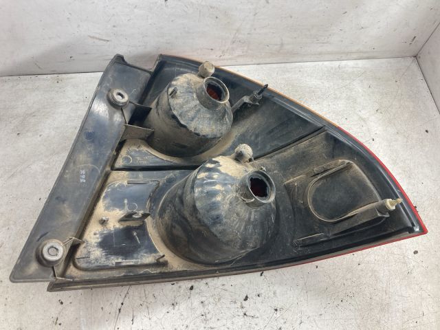 bontott SUZUKI LIANA Bal Hátsó Lámpa