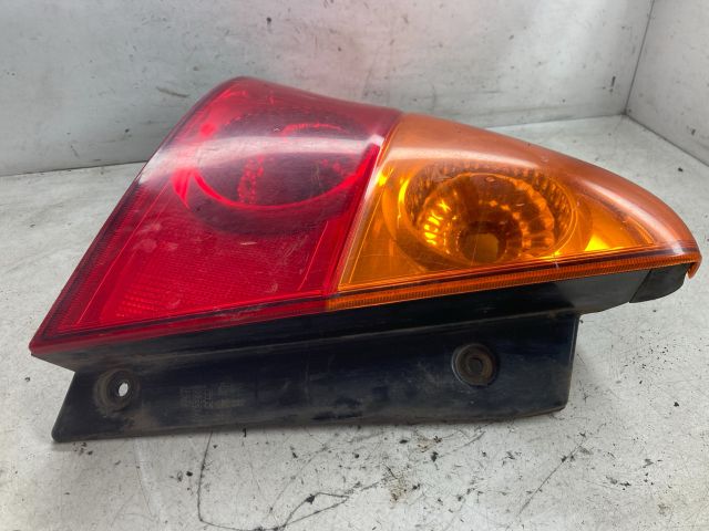 bontott SUZUKI LIANA Bal Hátsó Lámpa