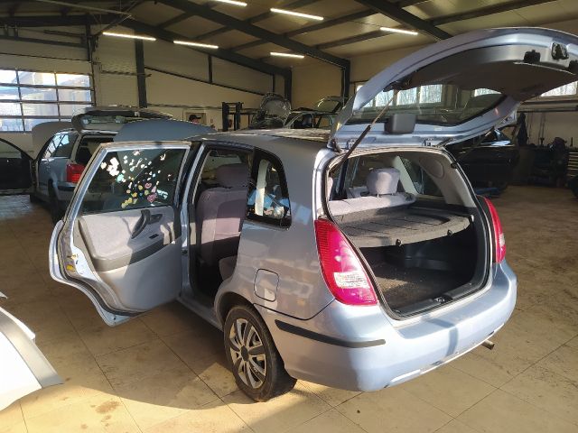 bontott SUZUKI LIANA Bal Ködzárófény