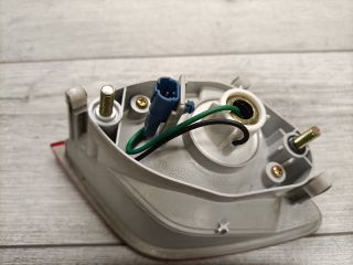 bontott SUZUKI LIANA Bal Ködzárófény