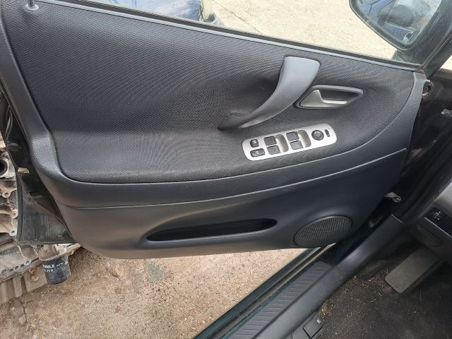 bontott SUZUKI LIANA Csomagtér Tálca