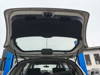 bontott SUZUKI LIANA Csomagtérajtó Kilincs