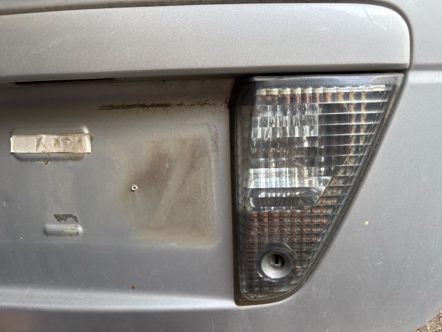 bontott SUZUKI LIANA Csomagtérajtó (Üres lemez)