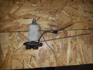 bontott SUZUKI LIANA Csomagtérajtó Zárszerkezet