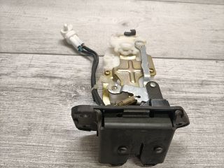 bontott SUZUKI LIANA Csomagtérajtó Zárszerkezet