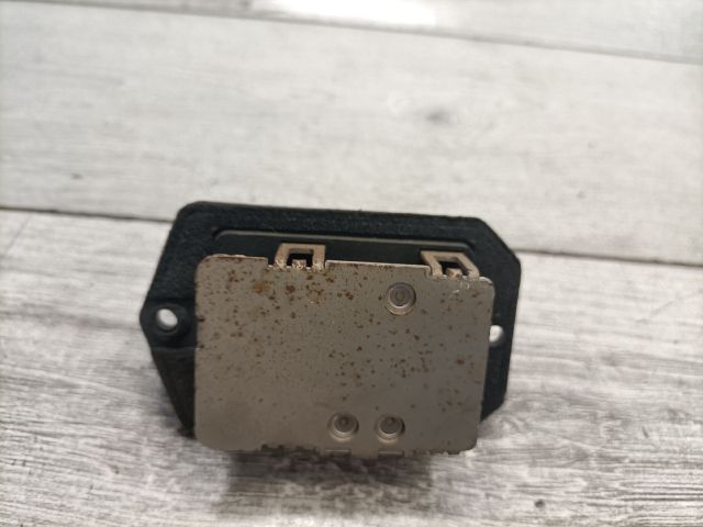 bontott SUZUKI LIANA Előtét Ellenállás Fűtőmotor