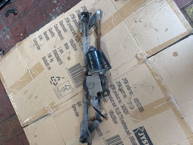 bontott SUZUKI LIANA Első Ablaktörlő Szerkezet Motorral