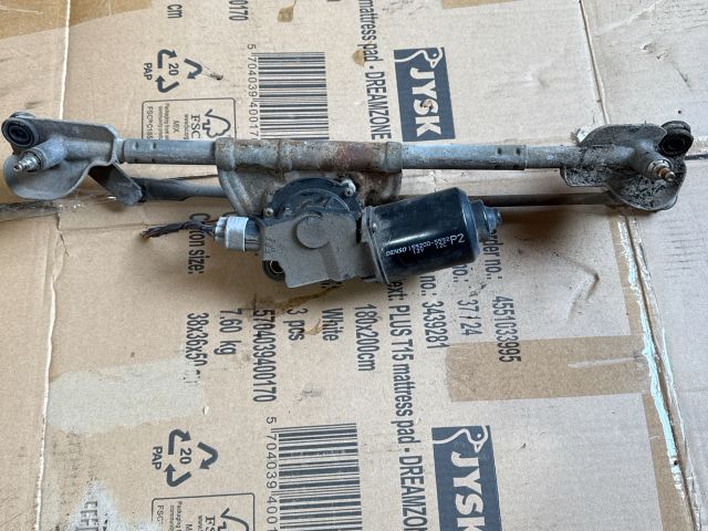 bontott SUZUKI LIANA Első Ablaktörlő Szerkezet Motorral