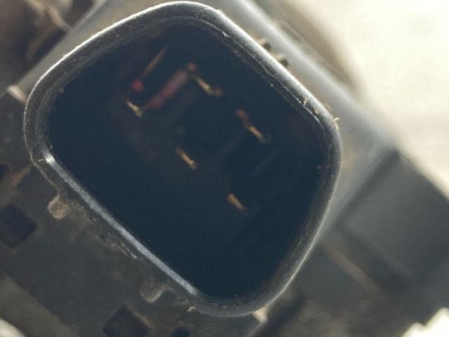 bontott SUZUKI LIANA Első Ablaktörlő Szerkezet Motorral