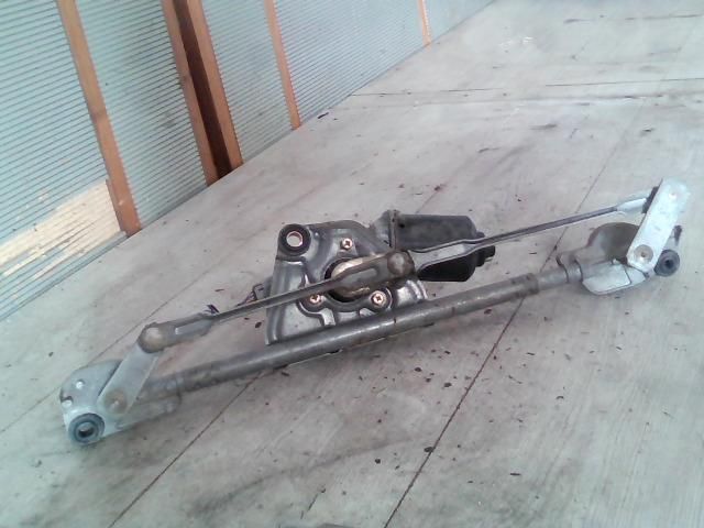 bontott SUZUKI LIANA Első Ablaktörlő Szerkezet Motorral