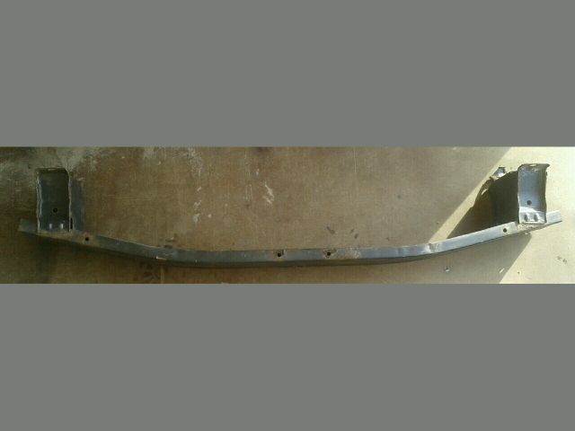 bontott SUZUKI LIANA Első Lökhárító Merevítő (Fém)