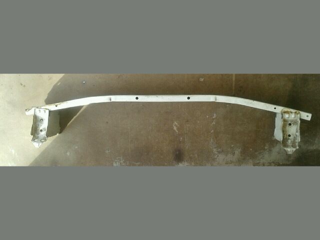 bontott SUZUKI LIANA Első Lökhárító Merevítő (Fém)