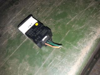 bontott SUZUKI LIANA Fényszórómagasság Állító Kapcsoló