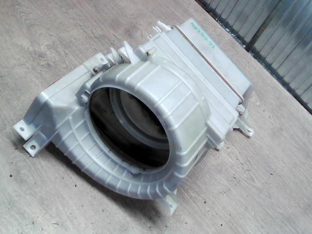 bontott SUZUKI LIANA Fűtés Box