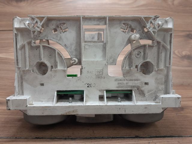 bontott SUZUKI LIANA Fűtéskapcsoló (manuális klímás)