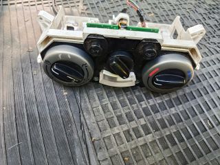 bontott SUZUKI LIANA Fűtéskapcsoló (manuális klímás)