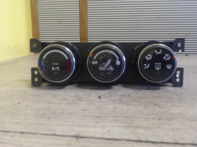 bontott SUZUKI LIANA Fűtéskapcsoló