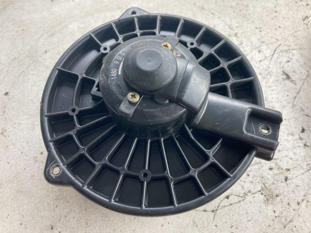 bontott SUZUKI LIANA Fűtőmotor (Klímás)