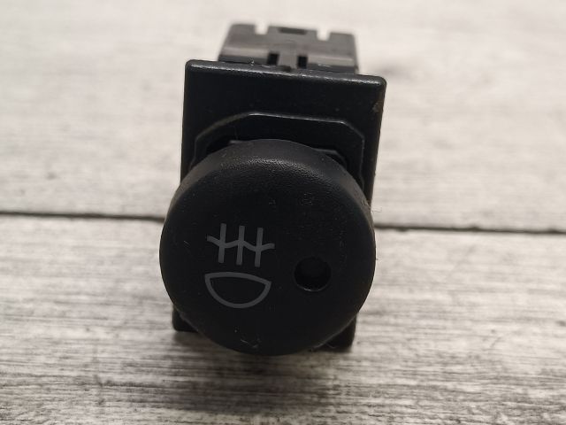 bontott SUZUKI LIANA Hátsó Ködzárófény Kapcsoló