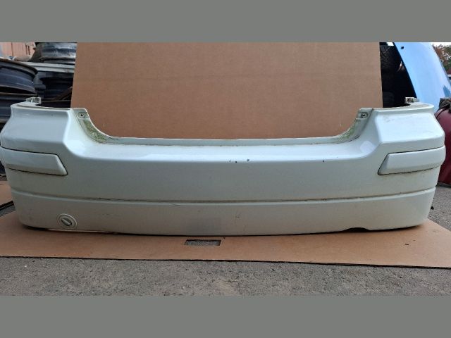 bontott SUZUKI LIANA Hátsó Lökhárító (Részeivel)