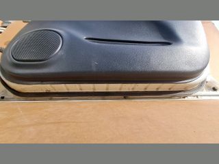 bontott SUZUKI LIANA Jobb első Ajtó (Részeivel)