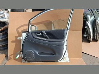 bontott SUZUKI LIANA Jobb első Ajtó (Részeivel)