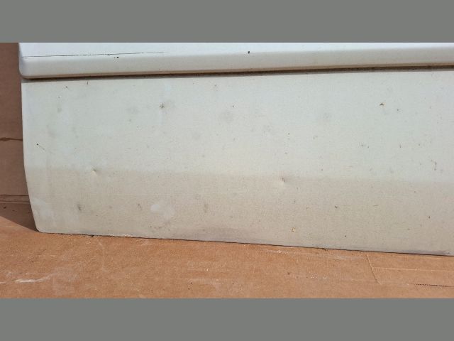 bontott SUZUKI LIANA Jobb első Ajtó (Üres lemez)