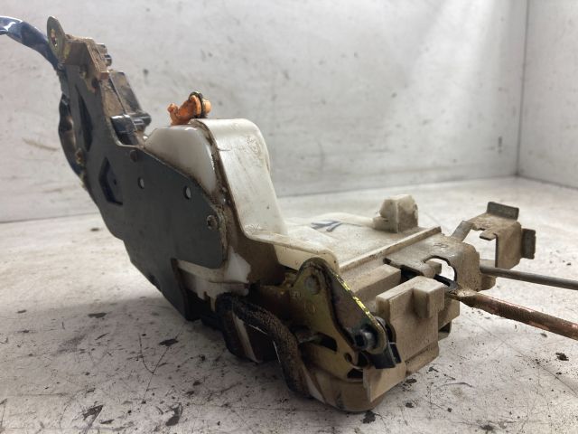 bontott SUZUKI LIANA Jobb első Ajtózár