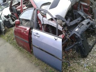 bontott SUZUKI LIANA Jobb első Ajtózár