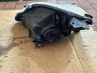 bontott SUZUKI LIANA Jobb Fényszóró