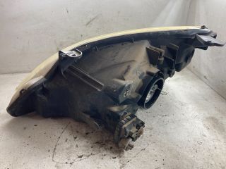 bontott SUZUKI LIANA Jobb Fényszóró