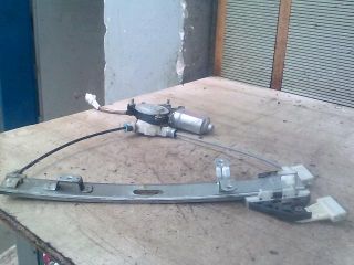 bontott SUZUKI LIANA Jobb hátsó Ablakemelő Szerkezet (Elektromos)