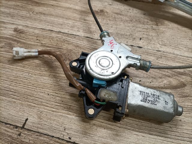 bontott SUZUKI LIANA Jobb hátsó Ablakemelő Szerkezet (Elektromos)