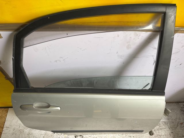 bontott SUZUKI LIANA Jobb hátsó Ajtó (Üres lemez)