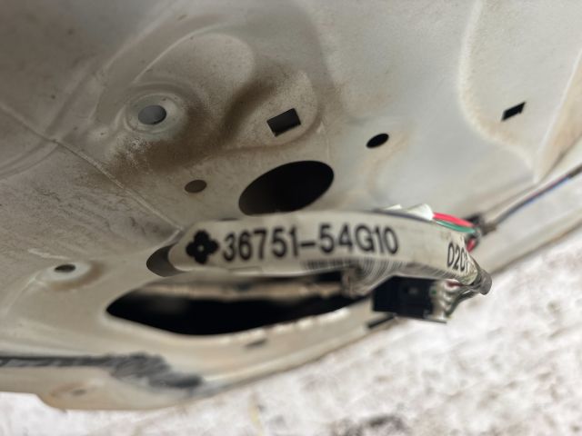 bontott SUZUKI LIANA Jobb hátsó Ajtó (Üres lemez)