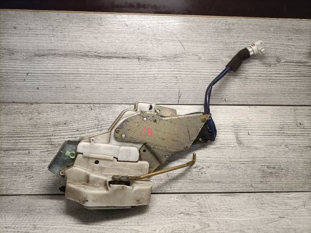 bontott SUZUKI LIANA Jobb hátsó Ajtózár