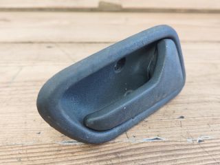 bontott SUZUKI LIANA Jobb hátsó Belső Kilincs