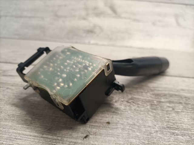 bontott SUZUKI LIANA Jobb Kormánykapcsoló Ablaktörlő