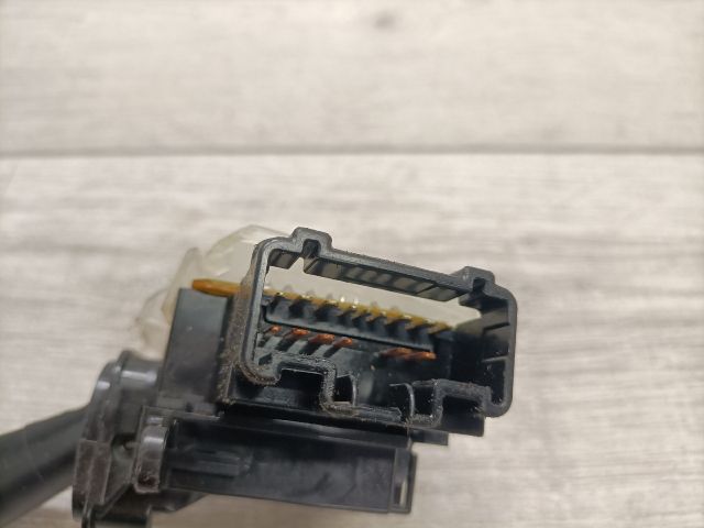 bontott SUZUKI LIANA Jobb Kormánykapcsoló Ablaktörlő