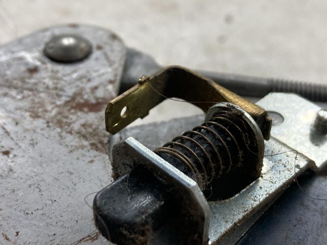 bontott SUZUKI LIANA Kézifék Kar