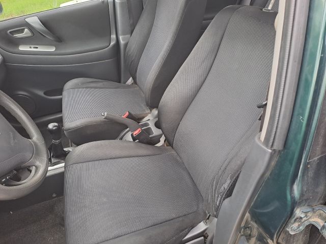 bontott SUZUKI LIANA Középső Szellőző