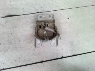 bontott SUZUKI LIANA Motorháztető Zárszerkezet