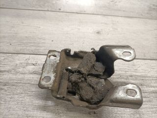 bontott SUZUKI LIANA Motorháztető Zárszerkezet