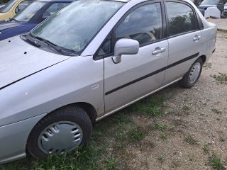 bontott SUZUKI LIANA Motorháztető Zárszerkezet