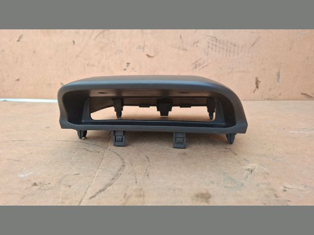 bontott SUZUKI LIANA Multifunkciós Kijelző Keret