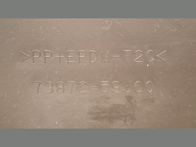 bontott SUZUKI LIANA Multifunkciós Kijelző Keret