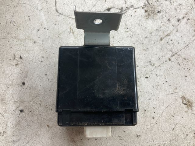 bontott SUZUKI LIANA Relé