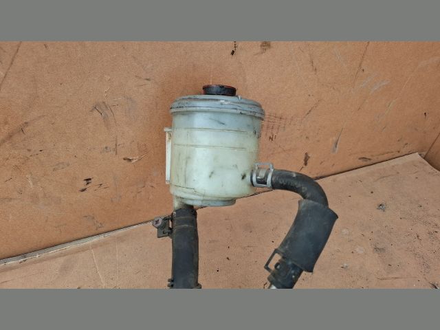 bontott SUZUKI LIANA Szervóolaj Tartály