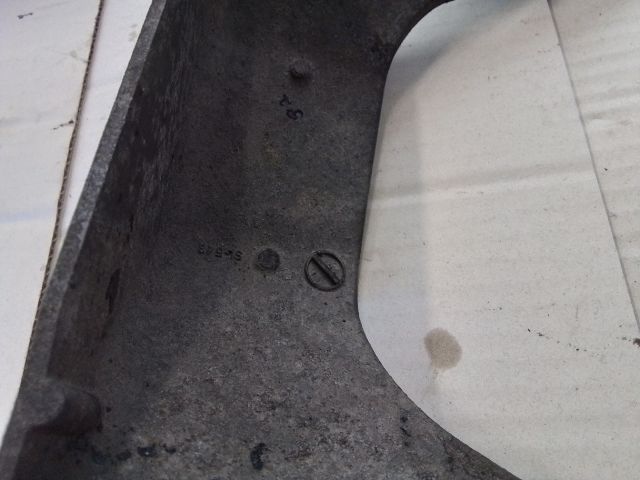 bontott SUZUKI LIANA Tartó Bak