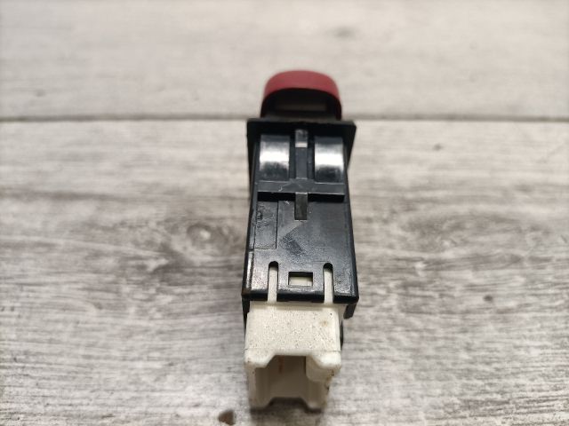 bontott SUZUKI LIANA Vészvillogó Kapcsoló